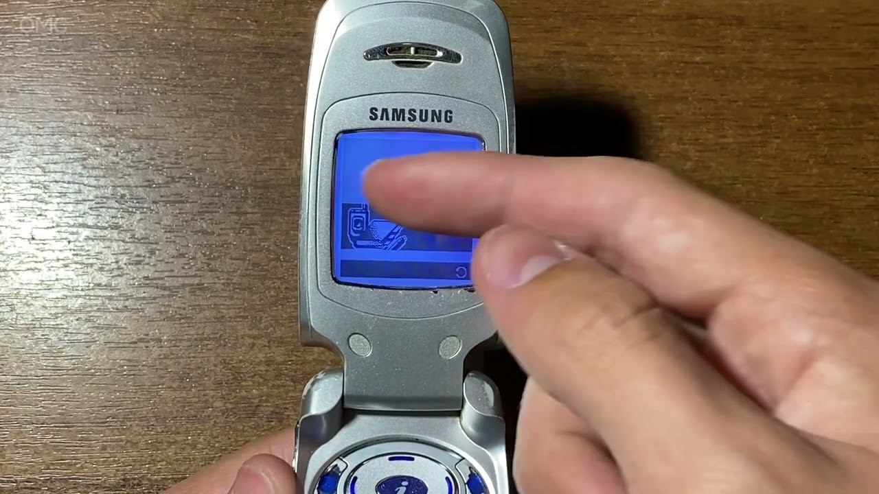 Несостоявшийся обзор на Samsung A800 (Old Mobile Community, октябрь 2023 г.) смотреть онлайн