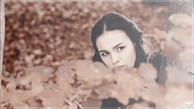 Lily + James - the wisp sings смотреть онлайн