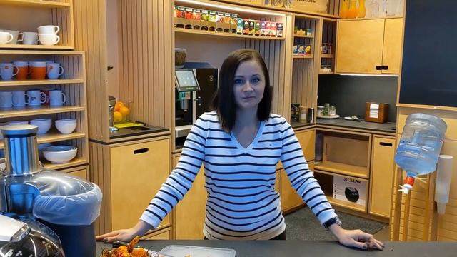 Познакомил жену с Каролиной Рипер смотреть онлайн