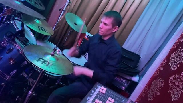 Звездопад - New Year Session 2023 смотреть онлайн