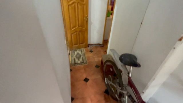 Трехкомнатная квартира у футбольного стадиона в городе Батуми. смотреть онлайн