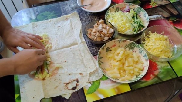 Шаурма с ананасами!!! (одним дублем)