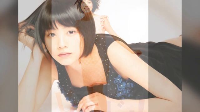 能年玲奈（のん）　おちちがじぇじぇじぇ！？毎日18:00更新！youtube投稿始めたばかりです。グッドボタン、チャンネル登録お願いします！ смотреть онлайн