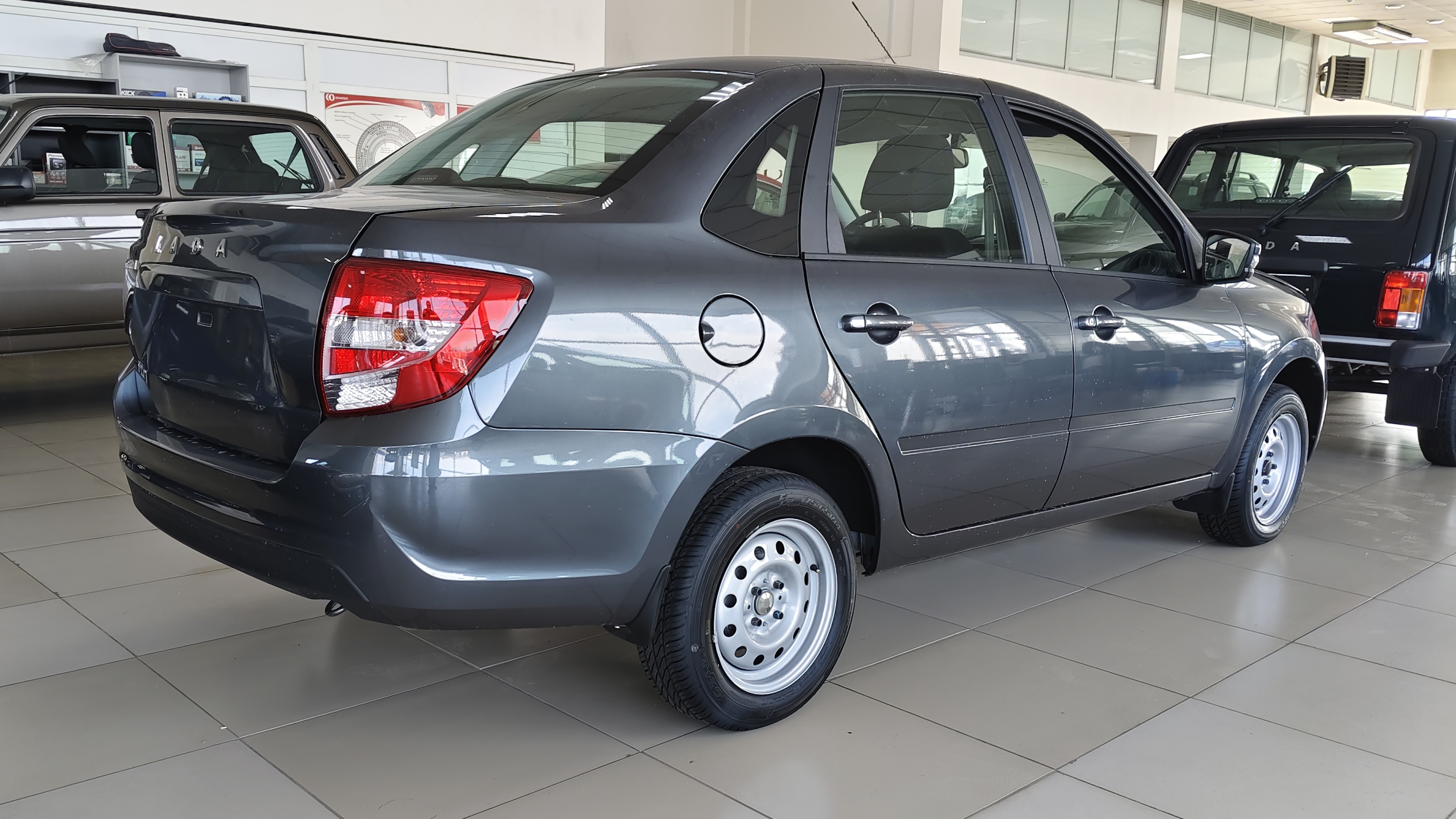 GRANTA СЕДАН ЦЕНА. С КОНДИЦИОНЕРОМ, МАГНИТОЛА, СИГНАЛИЗАЦИЯ ЦЕНА 990 ТР НОВЫЙ АВТО. 12-04-2025 смотреть онлайн