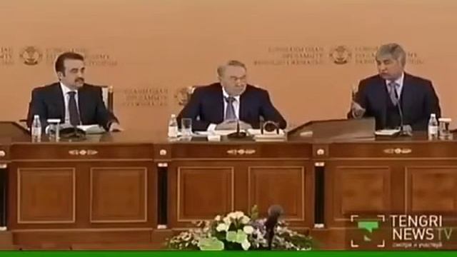 Асфальт и шипы смотреть онлайн
