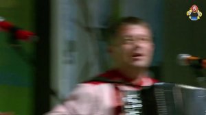 "ДЕРЕВЕНЬКА МОЯ У РЕКИ" поёт ансамбль "Сельские зори" в гостях у "Митрофановны"