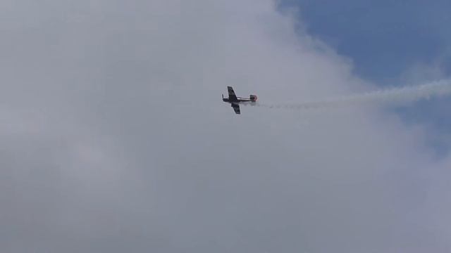 ЯК-52. За штурвалом самолёта лётчица, Новосибирск_2022г_S4070091