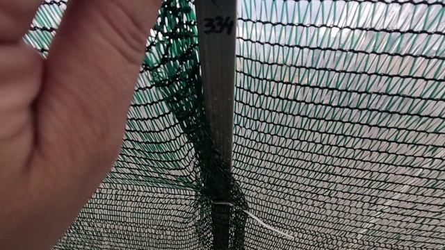 Развеем мифы о затеняющей сетке!! Как её закрепить в теплице!! смотреть онлайн