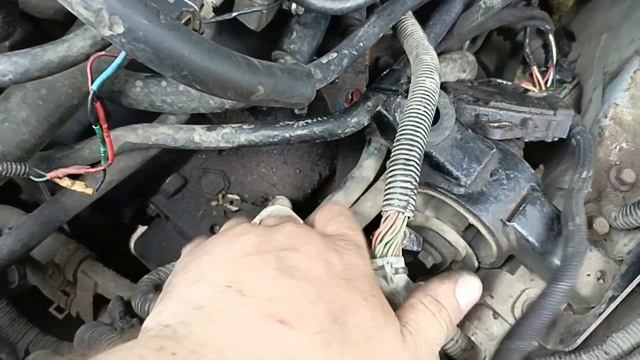 Chery Tiggo T11 не крутит стартер с ключа.