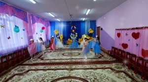 Танец Моя мама лучшая на свете