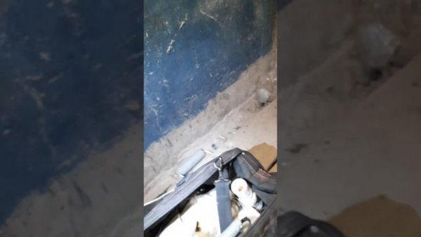 Замена труб холодной и горячей воды .