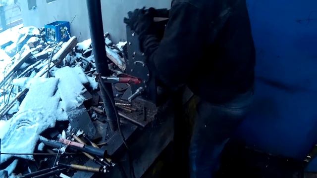 Сварка подрібнювача смотреть онлайн