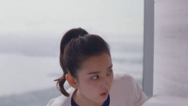 酒店消毒3遍女領導還不滿意，灰姑娘1氣之下喝馬桶水自證，霸道總裁看呆了！ смотреть онлайн