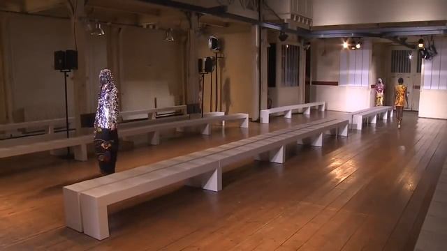 Maison Martin Margiela | Haute Couture Spring Summer 2014 Full Show | Exclusive смотреть онлайн