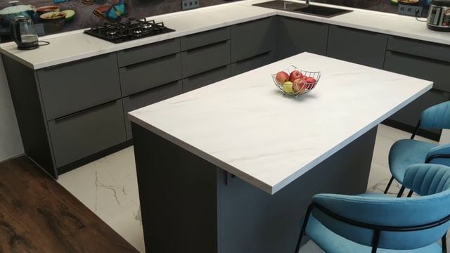 Кухня под заказ от Мебельной компании Эверест смотреть онлайн