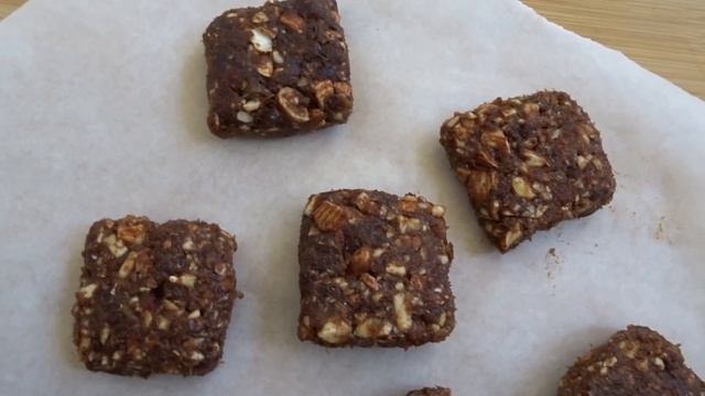 Raw Vegan Brownie Bites Recipe смотреть онлайн