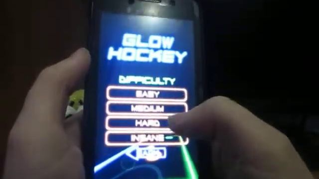 Видео обзор Glow Hockey на Fly iq446 Magic 2 ревизии смотреть онлайн