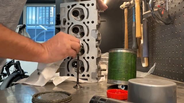 Subaru Sambar head rebuild part 1 смотреть онлайн