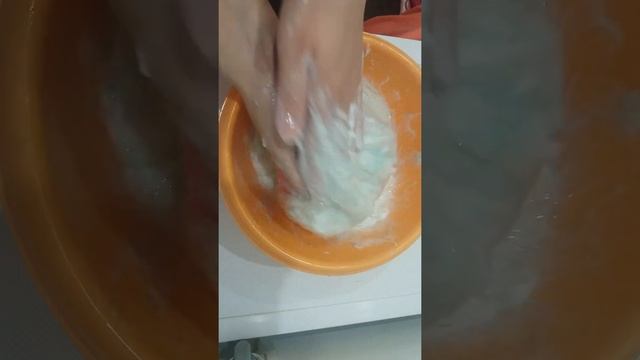 Asmr video. Asmr soap. Размокшее мыло. Асмр видео смотреть онлайн