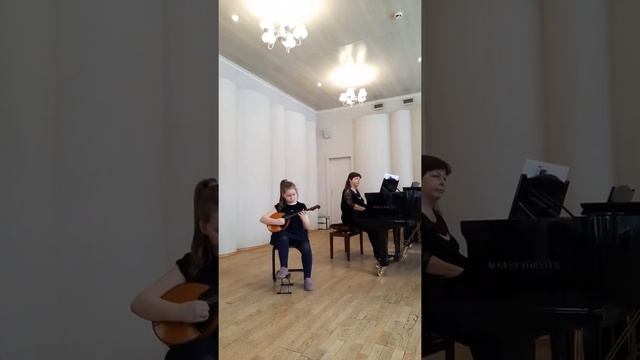 Ганичева Кира 8 лет С.Фёдоров Школьная переменка, Ю.Давидович обр.р.н.п.Вдоль да по речке смотреть онлайн
