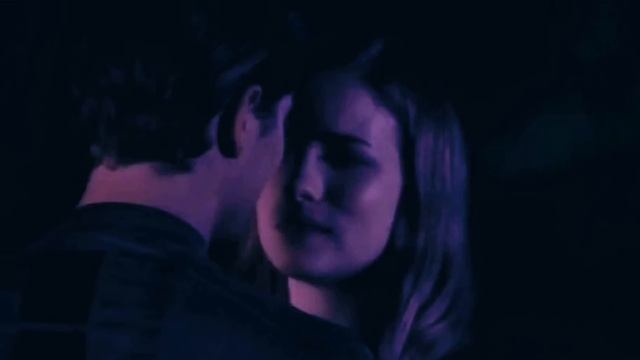 emma & kieran | robbers смотреть онлайн