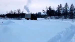 ЭКСТРИМАЛЬНЫЙ ДАЛЬНОБОЙ ПО ЗИМНИКАМ КРАЙНЕГО СЕВЕРА НА КАМАЗАХ И МАЗАХ