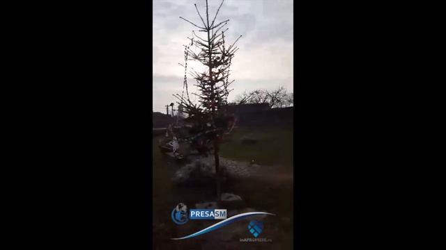 brad necajit de Craciun смотреть онлайн
