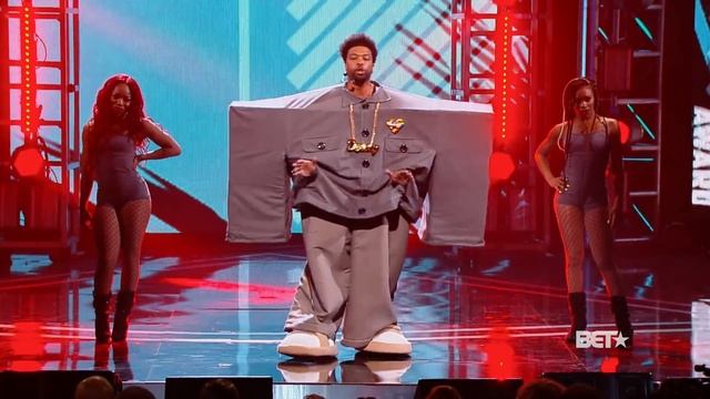 DeRay Davis Is Your Host, And You Love It | Hip Hop Awards 2018 смотреть онлайн