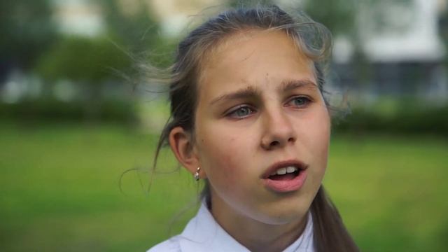Карина Виноградова - "Снова в школу!" смотреть онлайн