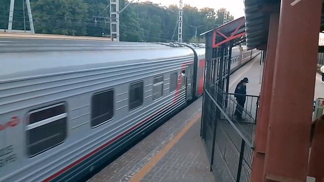ЭП2К-373 С сообщением "Ижевск-Санкт-Петербург Моск." смотреть онлайн