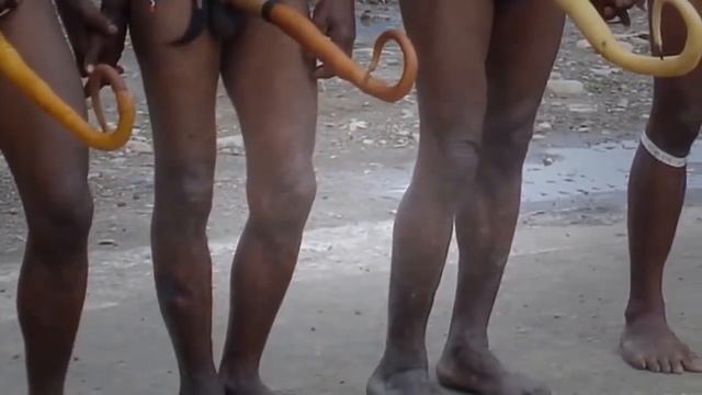 Extrañas costumbres de varones en tribus africanas смотреть онлайн