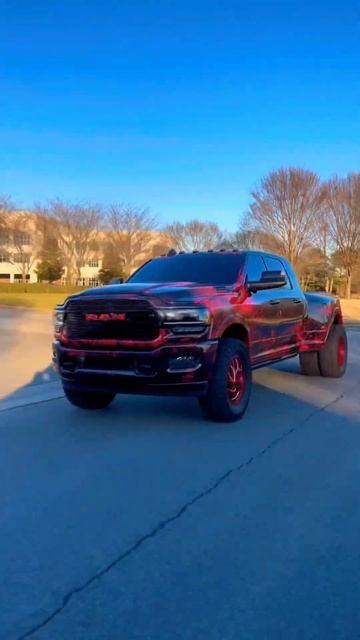 Mega Cab Dually custom #ram #truck смотреть онлайн