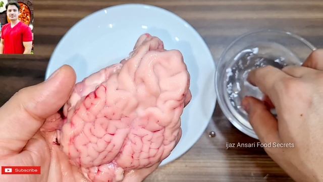Magaz Saaf Karne Ka Tarika By ijaz Ansari | How To Clean Mutton Brain | Eid Special Recipes | смотреть онлайн
