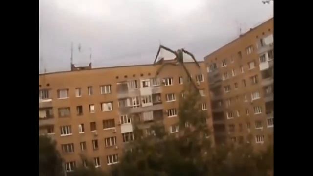 Slenderman Caught On Camera & Spotted in Real Life reaction смотреть онлайн