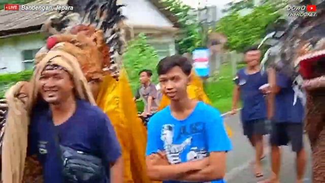 Ngiring Sunatan keliling kampung kerumah Petinggi | Barongan Jepara BUDHAYA KATRESNAN Live Bandenga смотреть онлайн