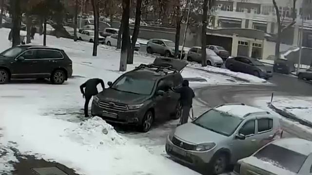 ЧОПы, вор-барсеточник наказан смотреть онлайн