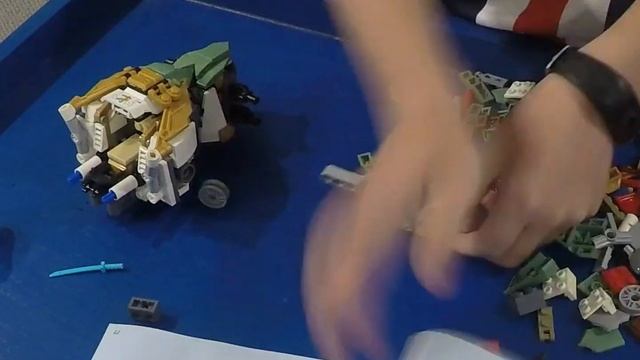 Hyperspeed lego - Lloyds Titan Mech смотреть онлайн