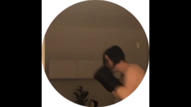 ФРЕЙМ ТЕЙМЕР ПУГАЕТ КИРУ смотреть онлайн