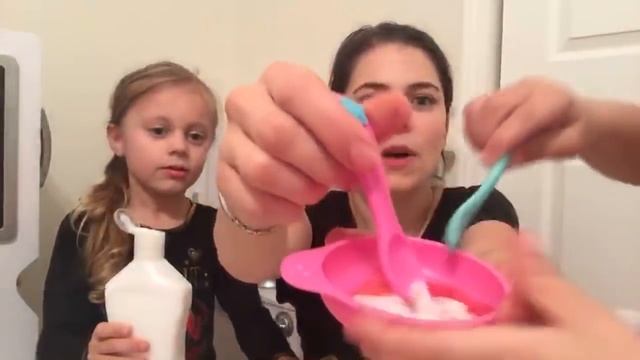 🤔 Help Us Feed Our BROKEN Doll! ❤️ LIVE Baby Alive FALL FOOD Feeding 🍁 смотреть онлайн