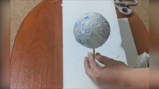 ✅✂🎄 Декор новогоднего шарика от заведующей костюмерной районного Дома культуры Ольги Коченковой. смотреть онлайн