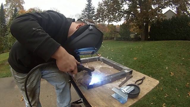 Metal Frame Cart Build смотреть онлайн