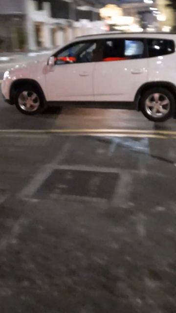 White Chevrolet Orlando awesome on road #chevrolet смотреть онлайн