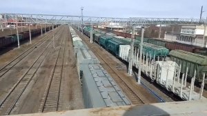 ВЛ10-1646. Брутальный тифон. Прибывает с хопперами на станцию Свирь.