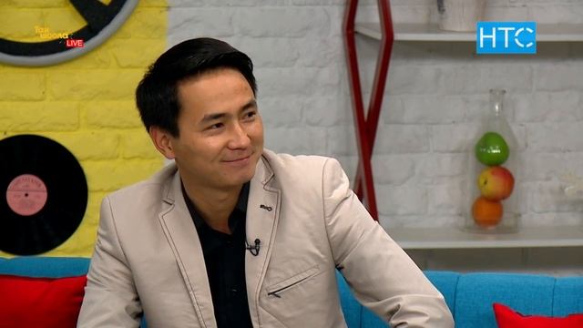 Акын Максат Жангазиев: «Дүйнөлүк адабиятты түшүнүш үчүн тил билиш керек» / Таң Шоола / НТС смотреть онлайн