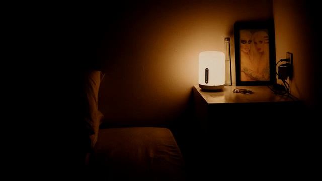 It's raining, Trixie & Katya is playing in the background (fireplace, no thunder) | Relaxing ASMR смотреть онлайн