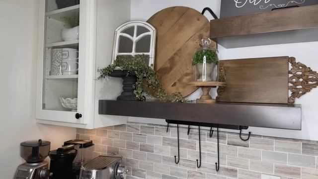 Coffee Bar And Open Shelf Styling | Decorate With Me смотреть онлайн