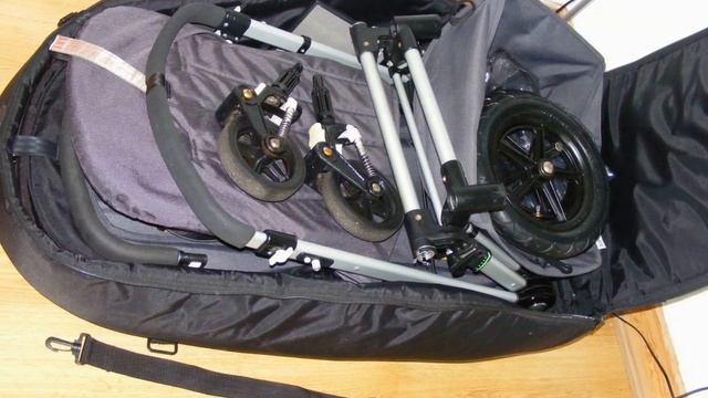 BUGABOO CAMELEON WITH MAXI COSI PEBBLE AND UNIVERSAL TRAVEL BAG BUGABOO WHEELS смотреть онлайн