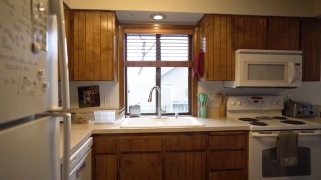 875 Hope Ave Salem, Oregon 97304 United States смотреть онлайн