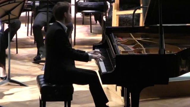 Андрей Гугнин - Рахманинов Концерт № 3 для ф-но с оркестром Д. Ботинис Оркестр "Новая Россия" смотреть онлайн