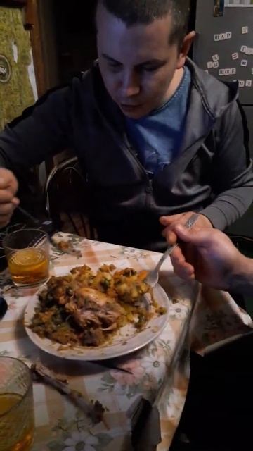 Кролик в казане!!! КАК ПО ЖАРИТЬ КРОЛИКА С КАРТОШКОЙ В КАЗАНЕ! Рецепт от ВАТРУШКИНА смотреть онлайн